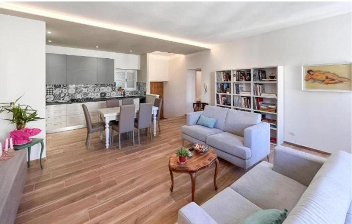 La Casa Del Pittore Squillantini Suite Stia Εξωτερικό φωτογραφία